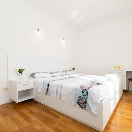 Apartamento Vresikovo Mali Lošinj